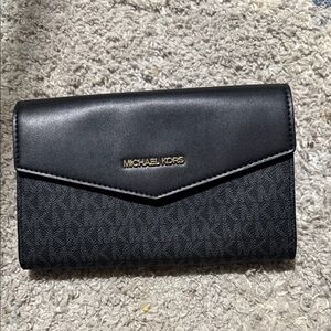 Michael Kors Black Textured Wallet